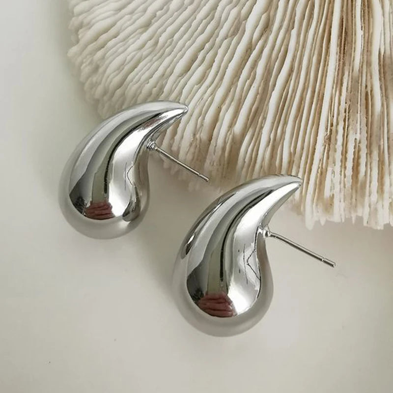 18K Gold Hoop Earrings