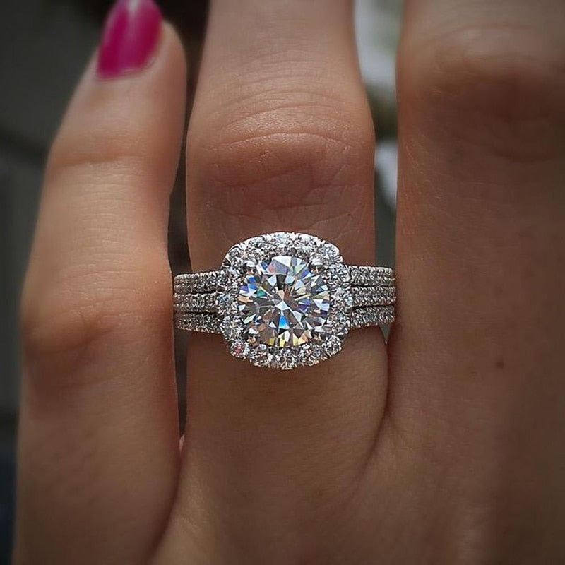 Luxury Engagement Ring