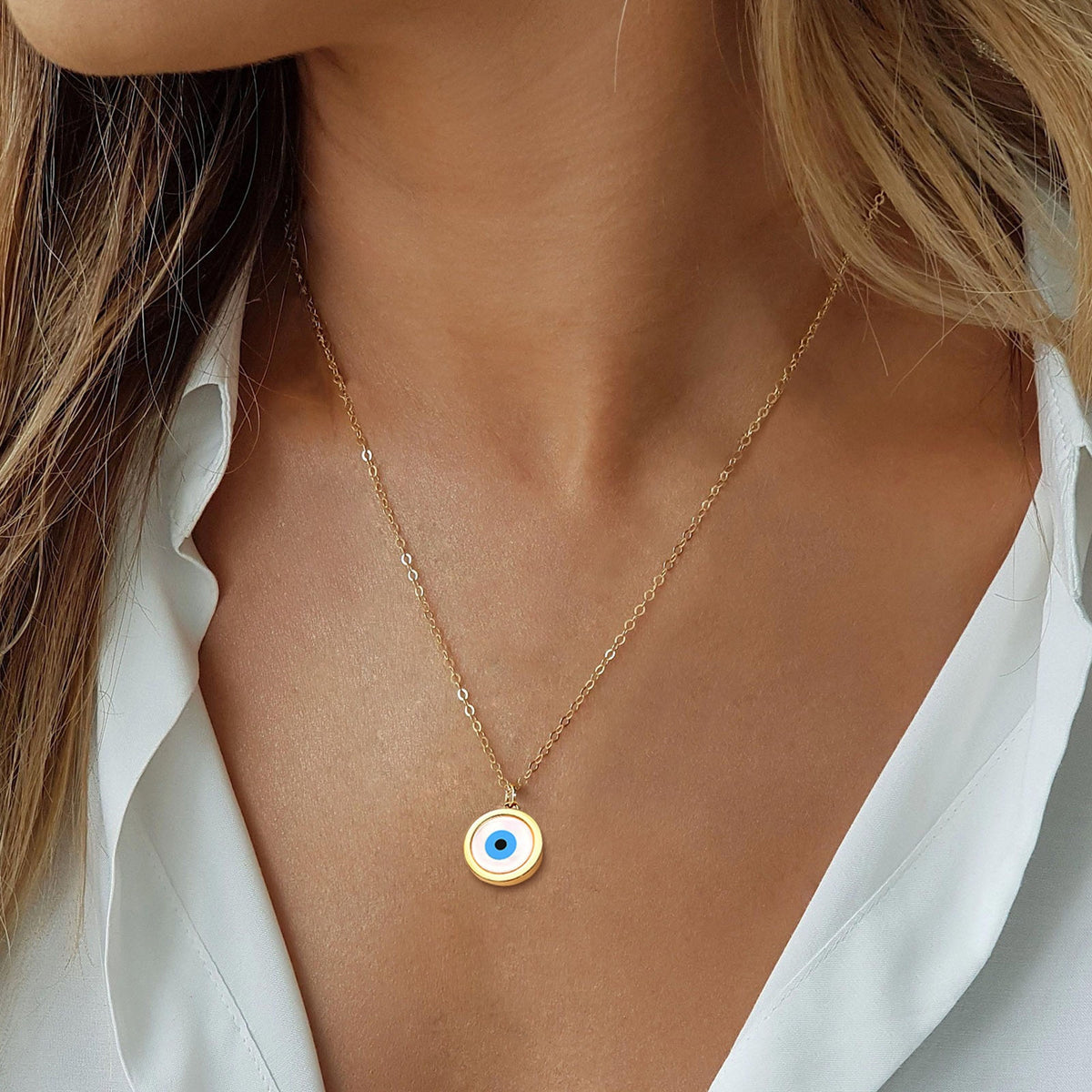 Blue Eye Gold Necklace