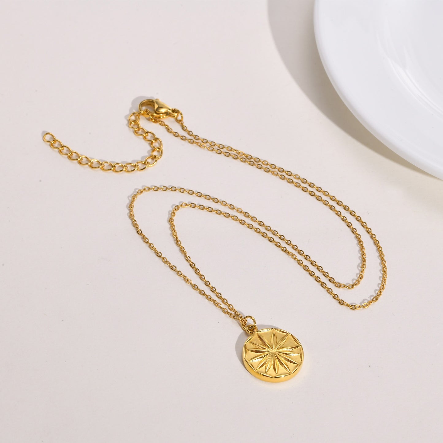 Flower Gold Necklace