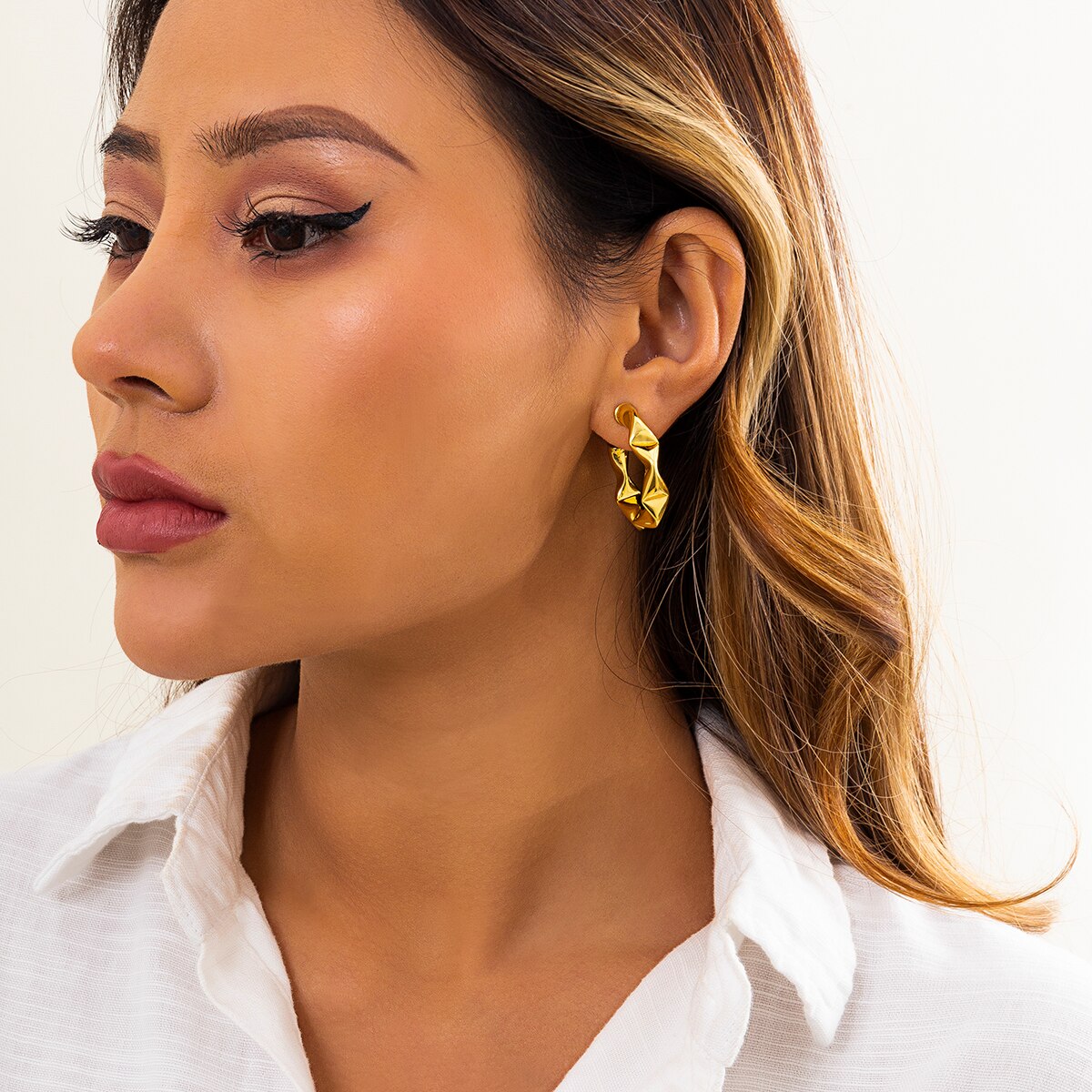 Round Gold Stud Earrings