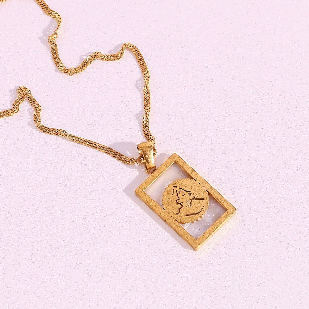 Shell Pendant Gold Necklace