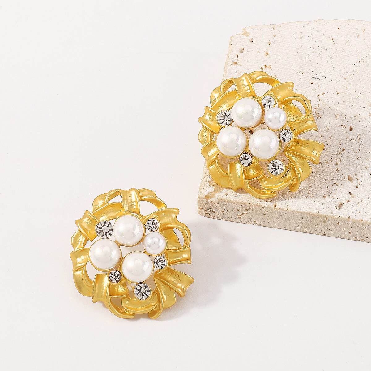 Hollow Out Gold Earrings
