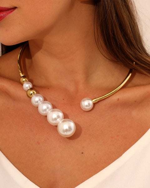 Bead Opening Collar Necklace
